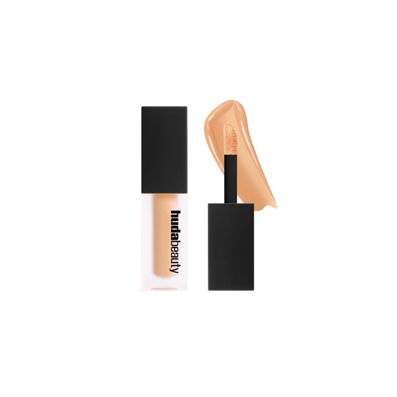 HUDA BEAUTY #FauxFilter Luminous Matte Buildable Coverage Crease Proof Concealer هدى بيوتي فيكس فلتر مات بيلديد كوفرج بروف كونسيلر